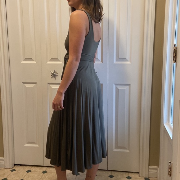 Good American dress, size 2 - Picture 2 of 10